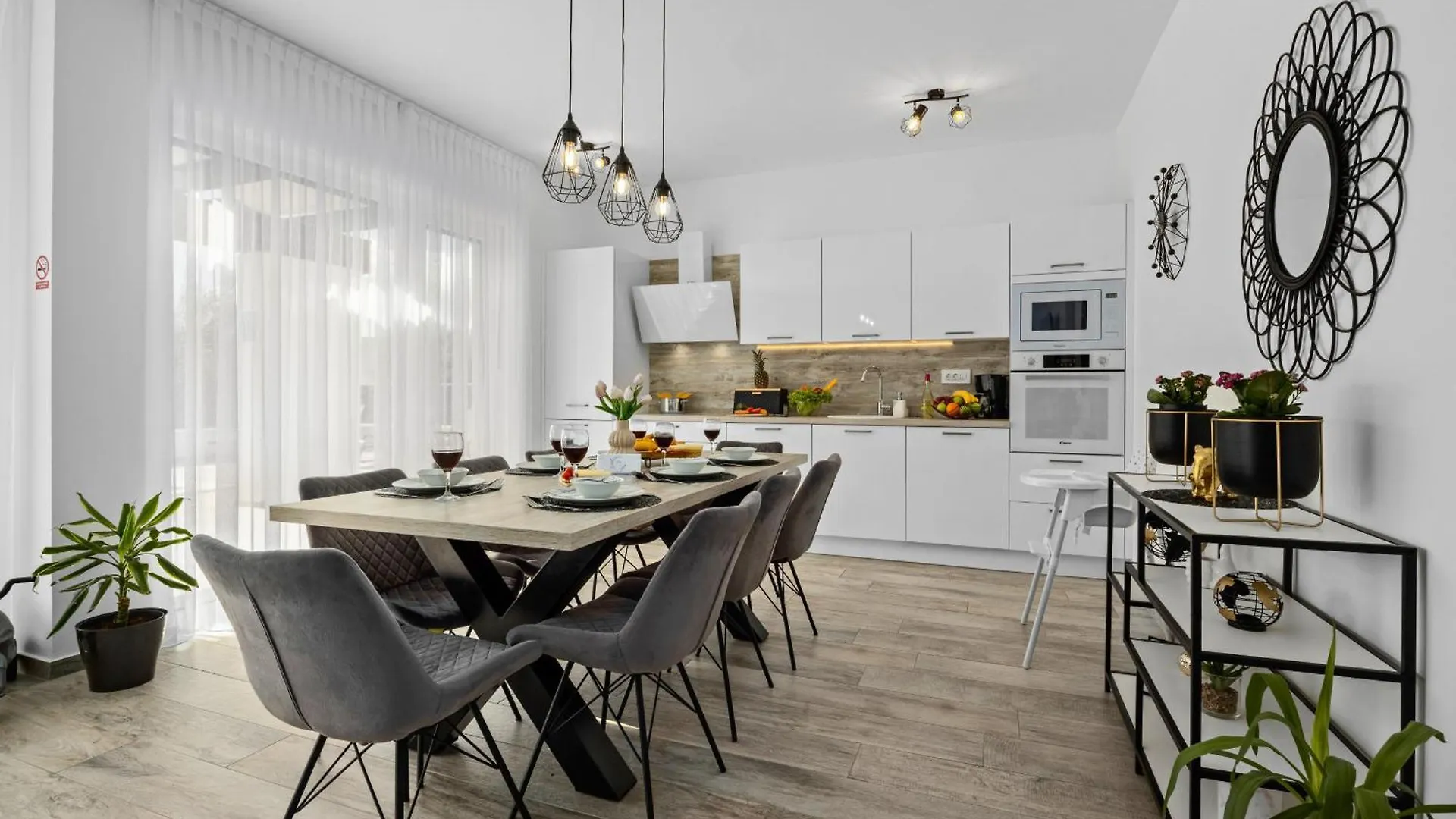 Villa Lu Near Fazana For 7 People With Private Pool, Kids Playground & Sea View Galizana Croatia