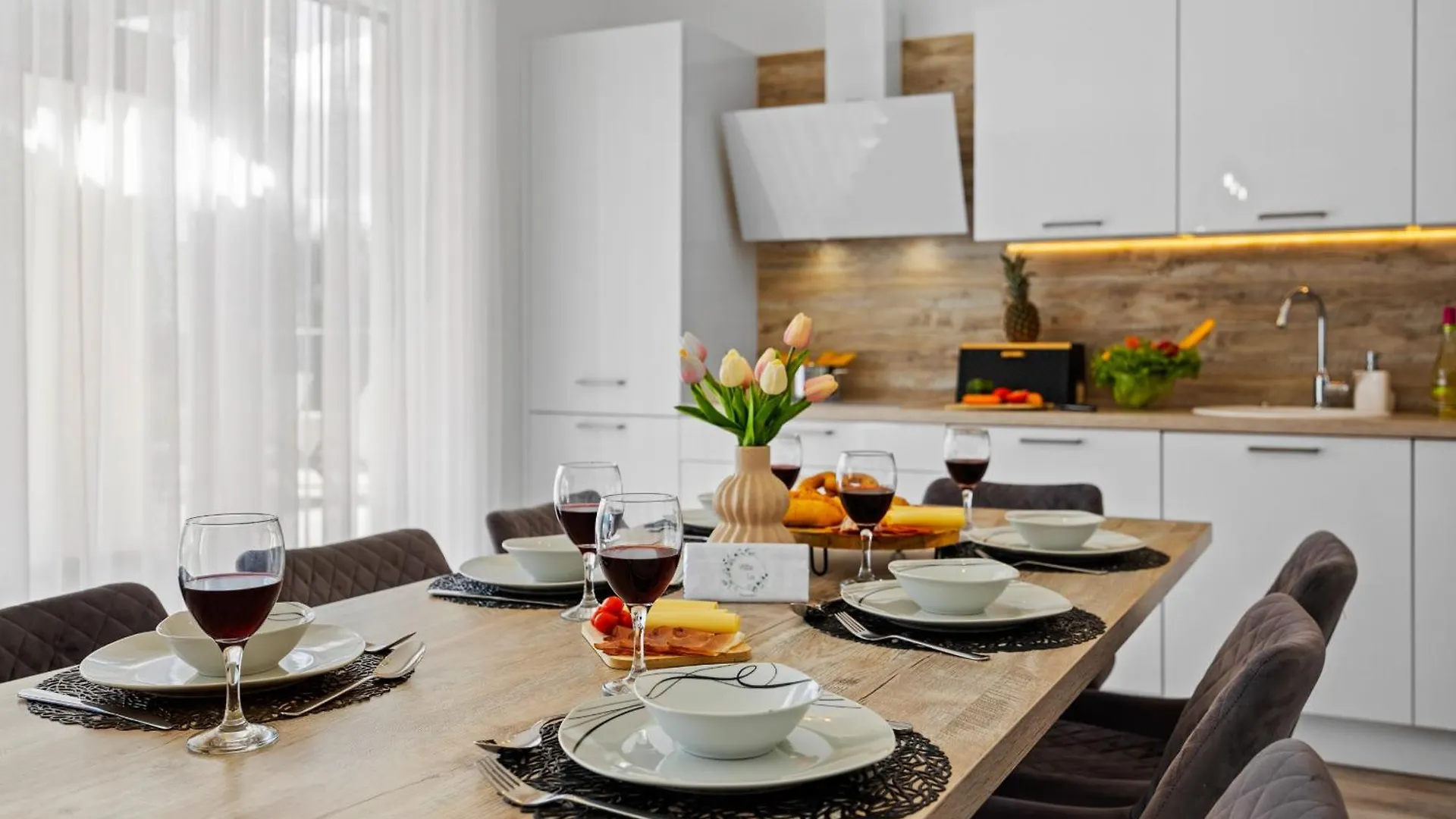 Villa Lu Near Fazana For 7 People With Private Pool, Kids Playground & Sea View Galizana