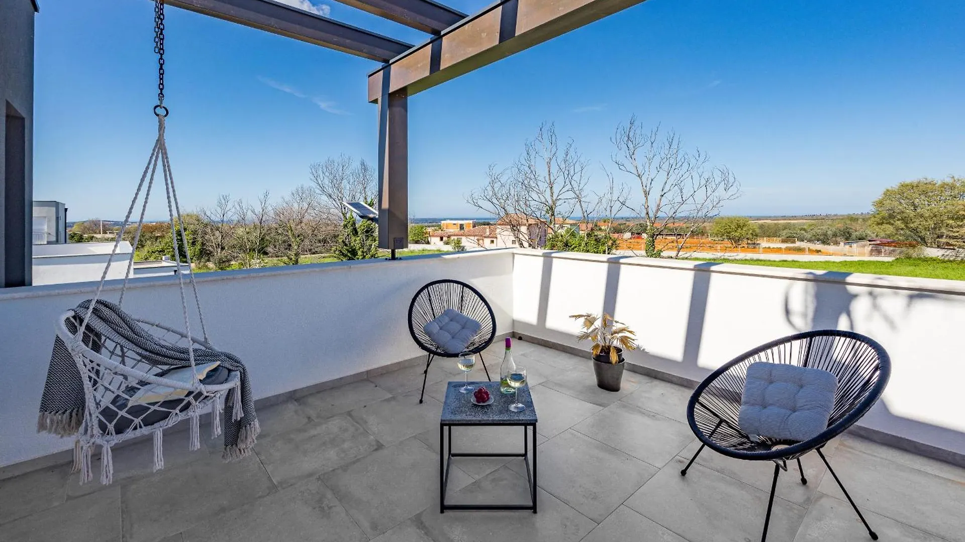Villa Lu Near Fazana For 7 People With Private Pool, Kids Playground & Sea View Galizana 0*,